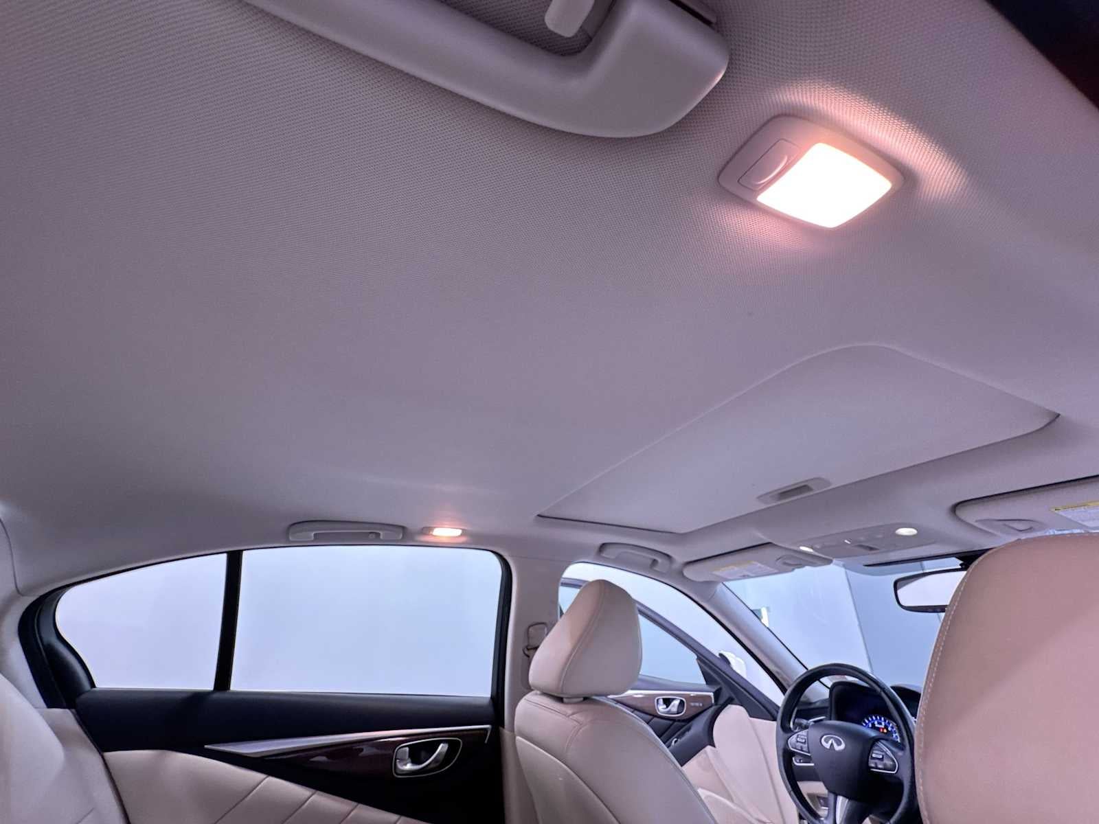 2014 INFINITI Q50 Premium