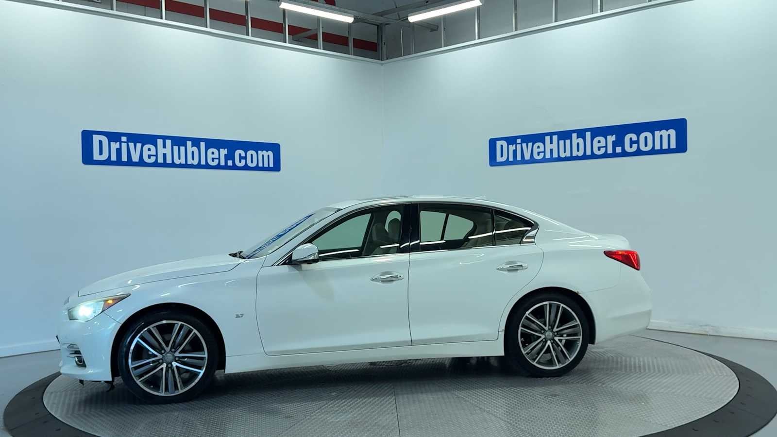 2014 INFINITI Q50 Premium