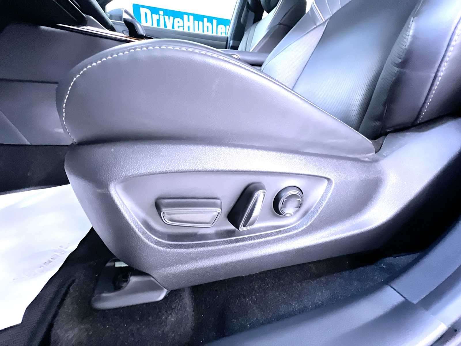 2025 Toyota Crown Platinum
