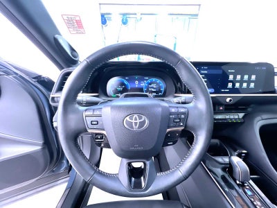 2025 Toyota Crown Platinum
