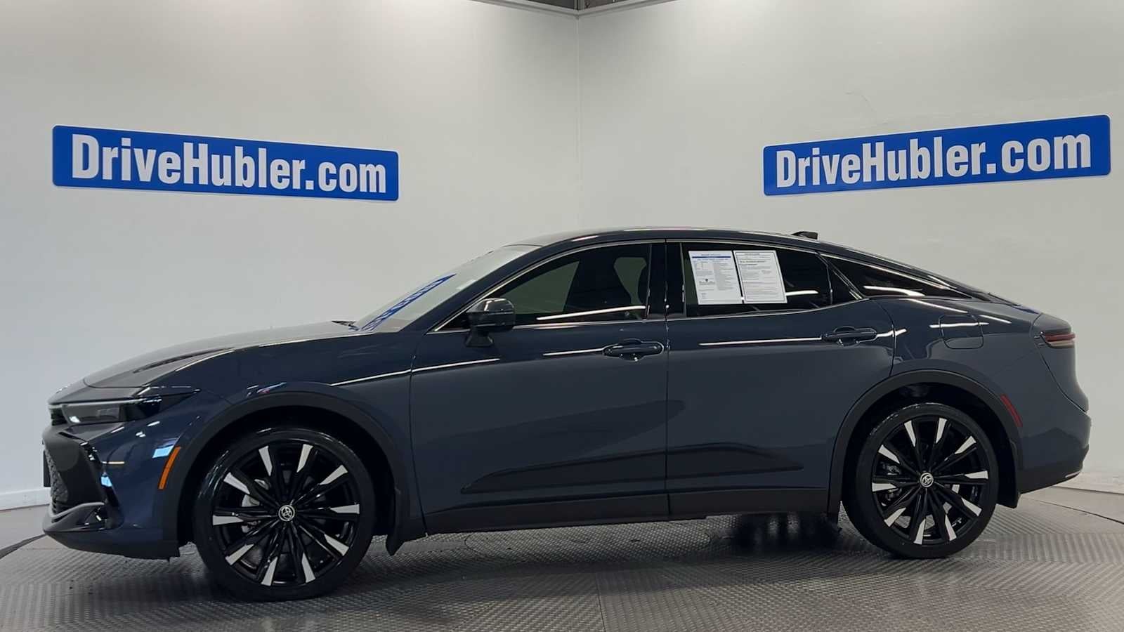 2025 Toyota Crown Platinum