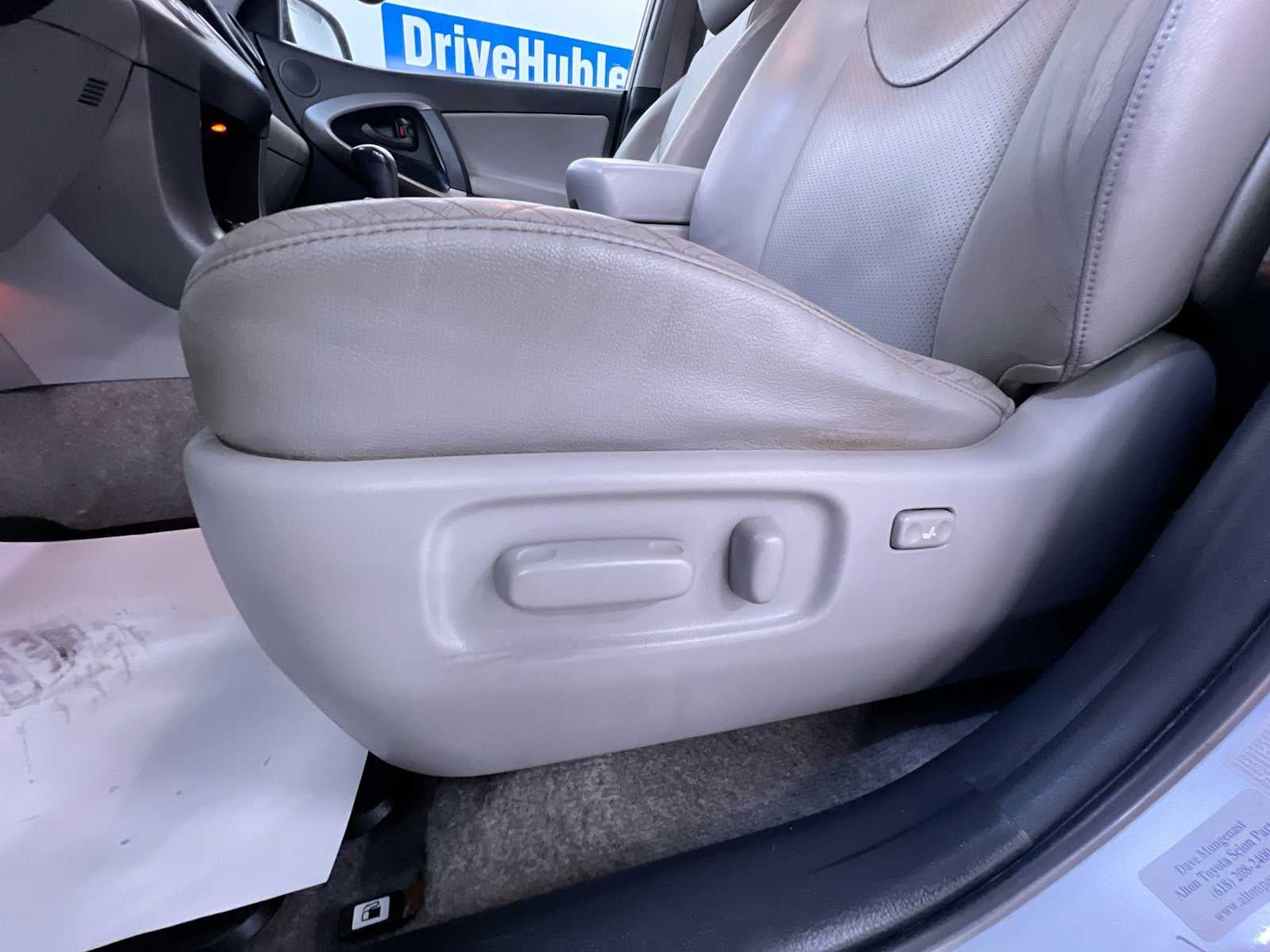 2010 Toyota RAV4 Ltd