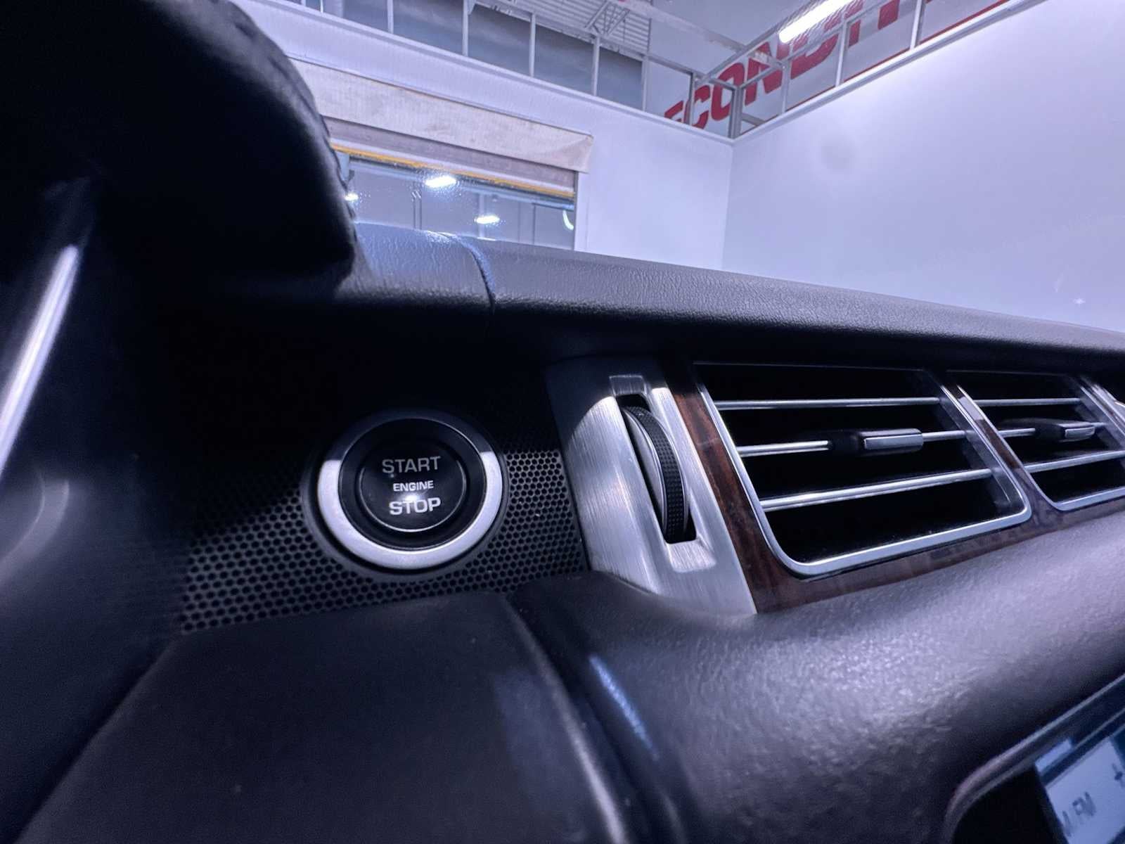 2016 Land Rover Range Rover HSE