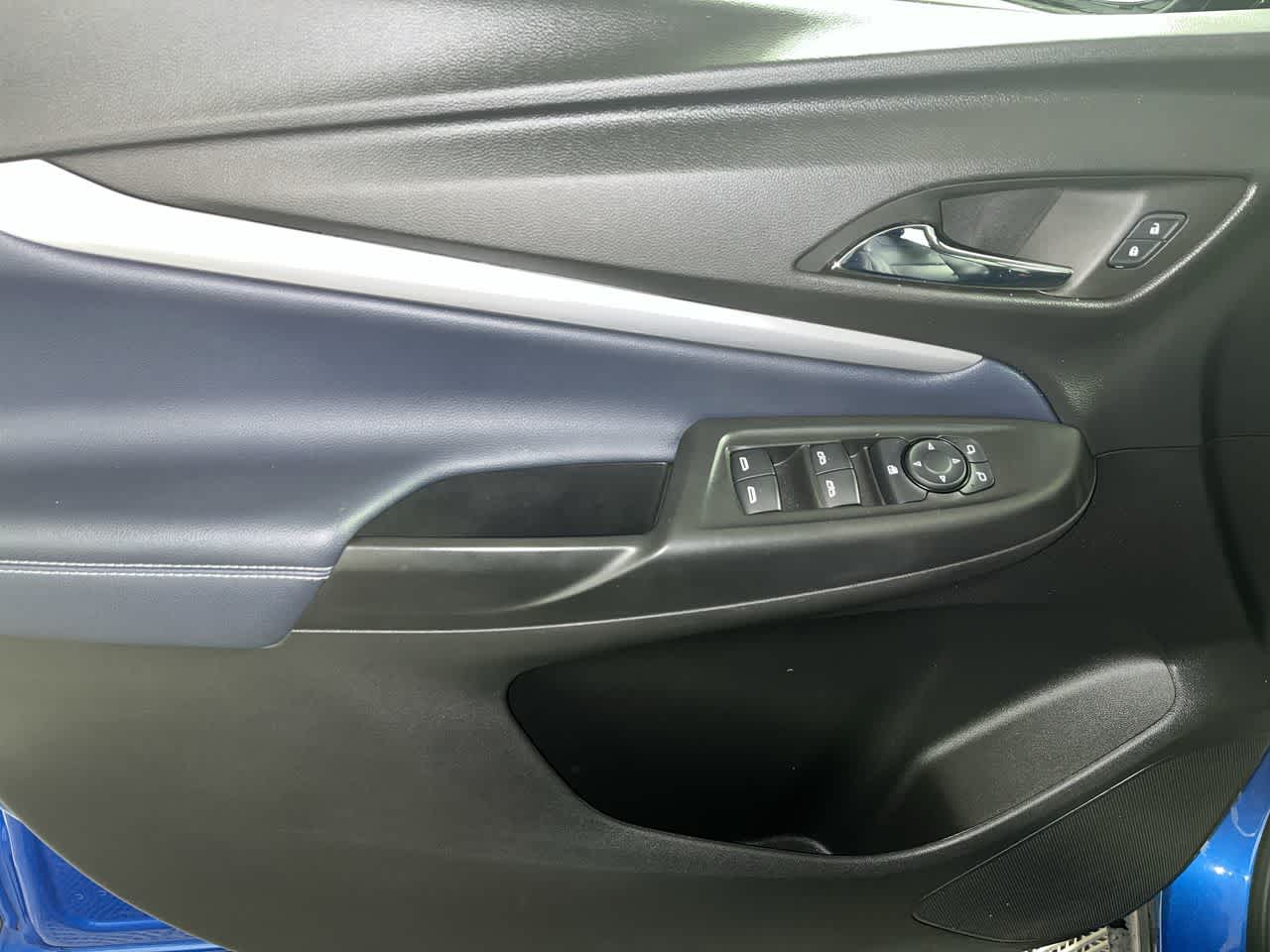 2022 Chevrolet Bolt EUV LT