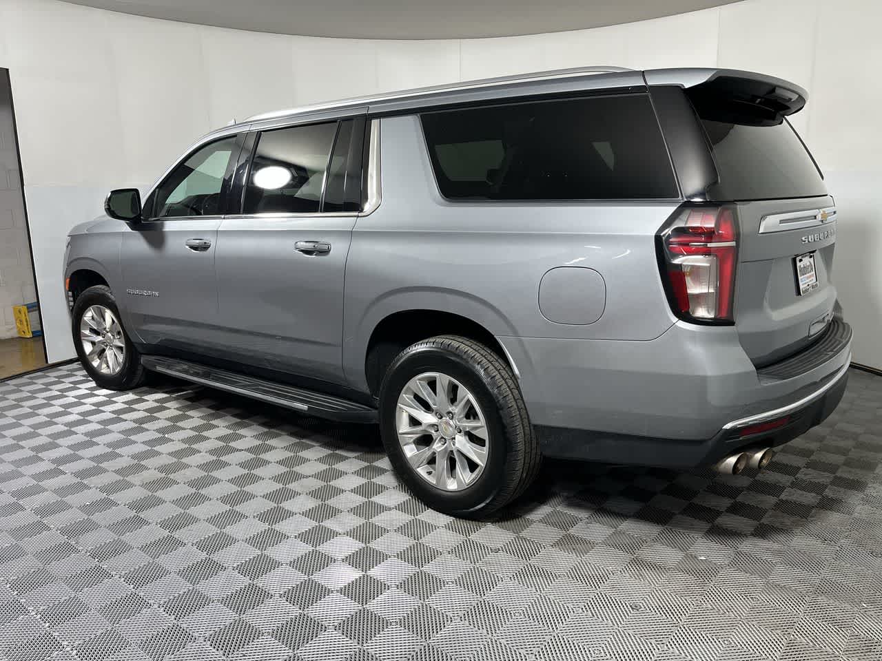 2024 Chevrolet Suburban Premier