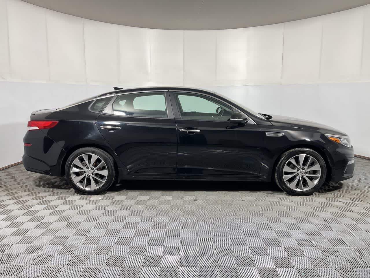 2019 Kia Optima S