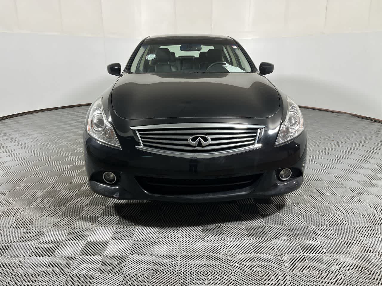 2015 INFINITI Q40 4dr Sdn AWD