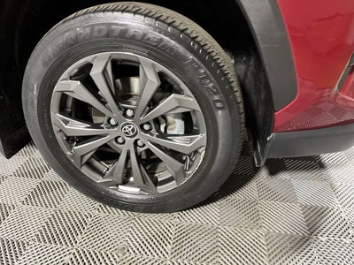 2022 Toyota RAV4 Hybrid XLE Premium