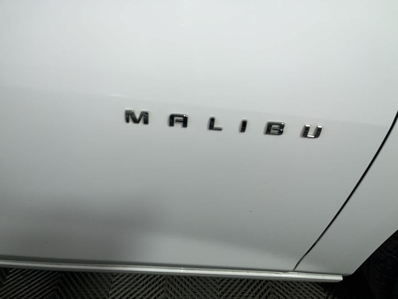 2023 Chevrolet Malibu LS