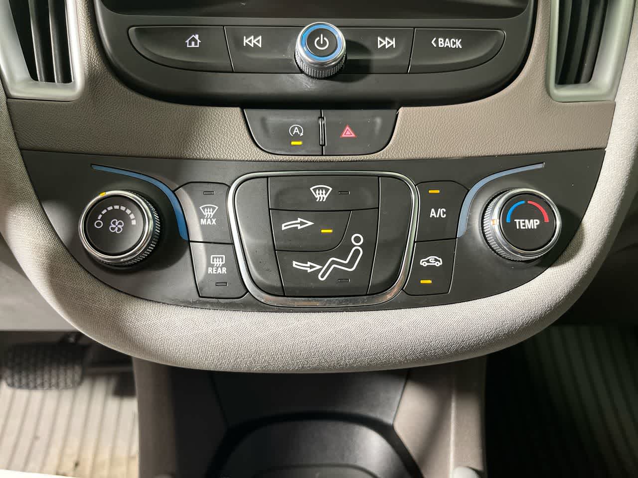 2024 Chevrolet Malibu LS