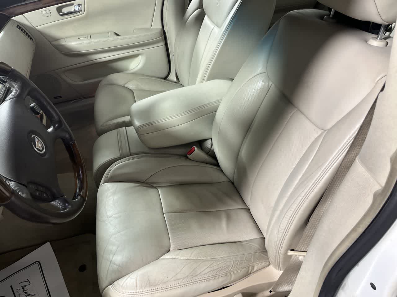 2008 Cadillac DTS w/1SD