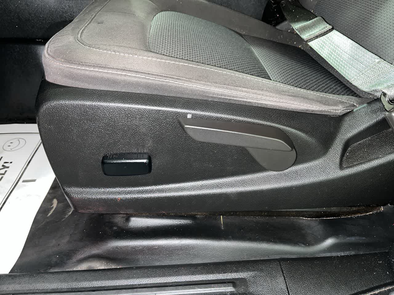 2022 Chevrolet Colorado 2WD LT