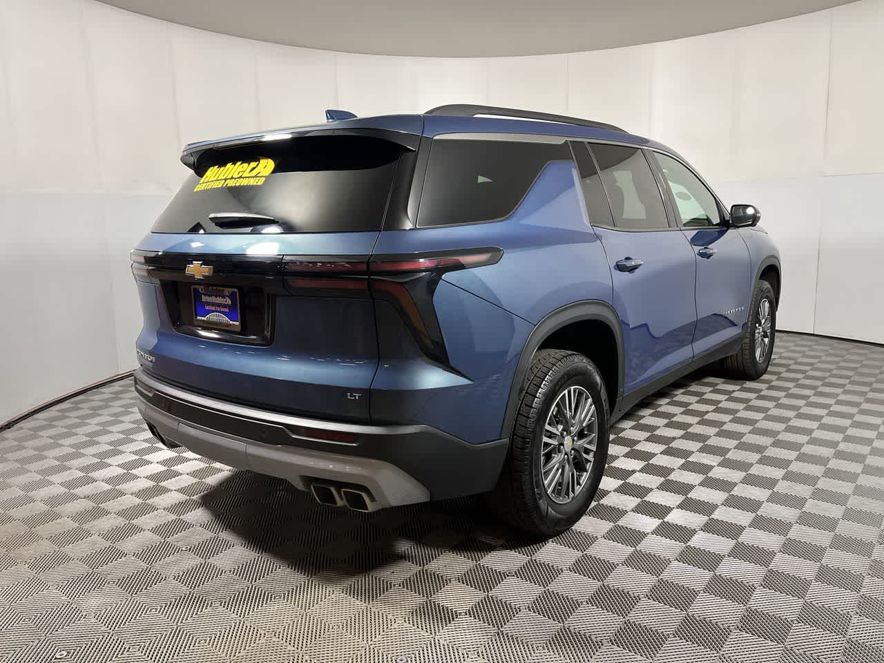 2024 Chevrolet Traverse FWD LT