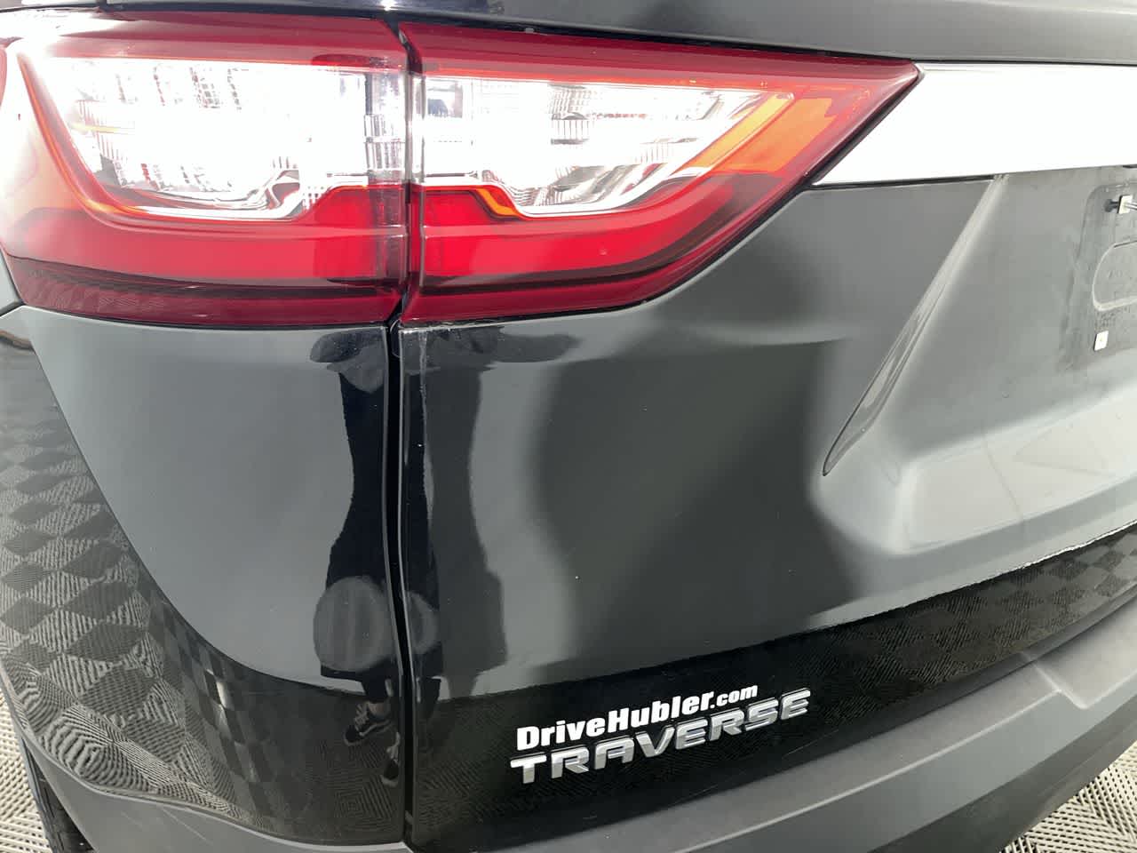 2021 Chevrolet Traverse LT Cloth