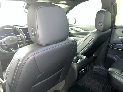 2025 Chevrolet Traverse FWD LT
