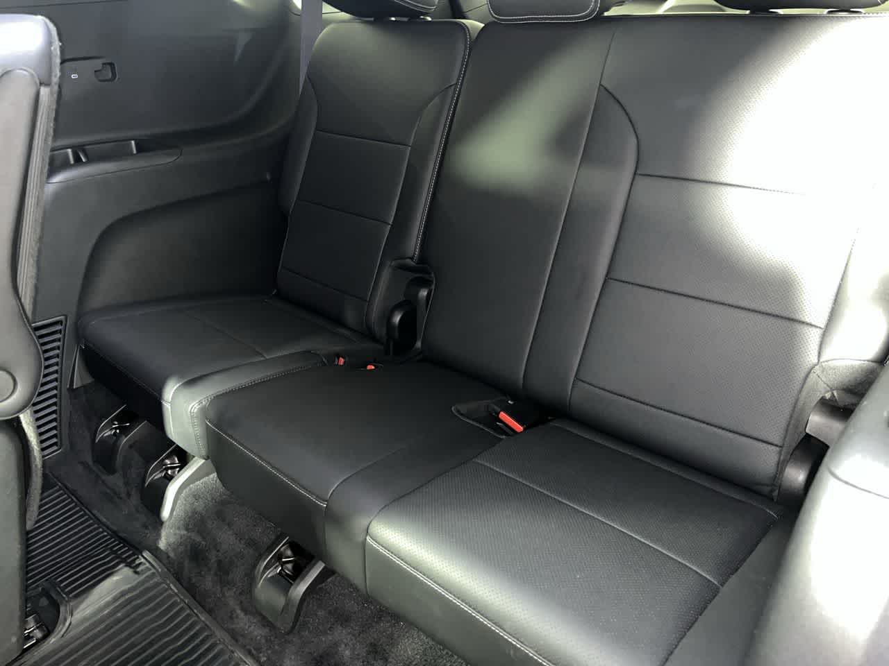 2025 Chevrolet Traverse FWD LT