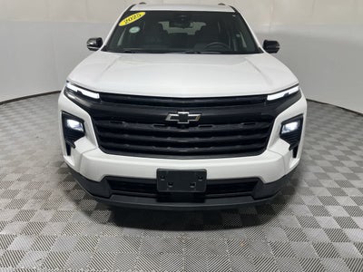 2025 Chevrolet Traverse FWD LT