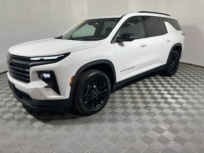 2025 Chevrolet Traverse FWD LT