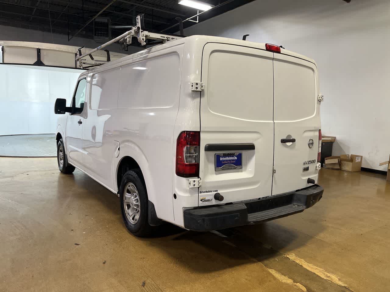 2016 Nissan NV2500HD SV