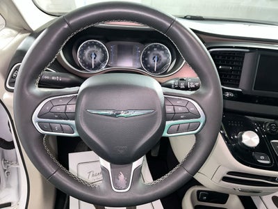 2024 Chrysler Voyager LX