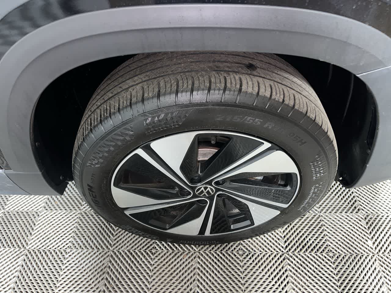 2024 Volkswagen Taos SE