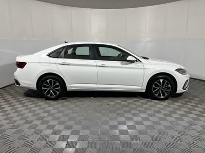 2025 Volkswagen Jetta S