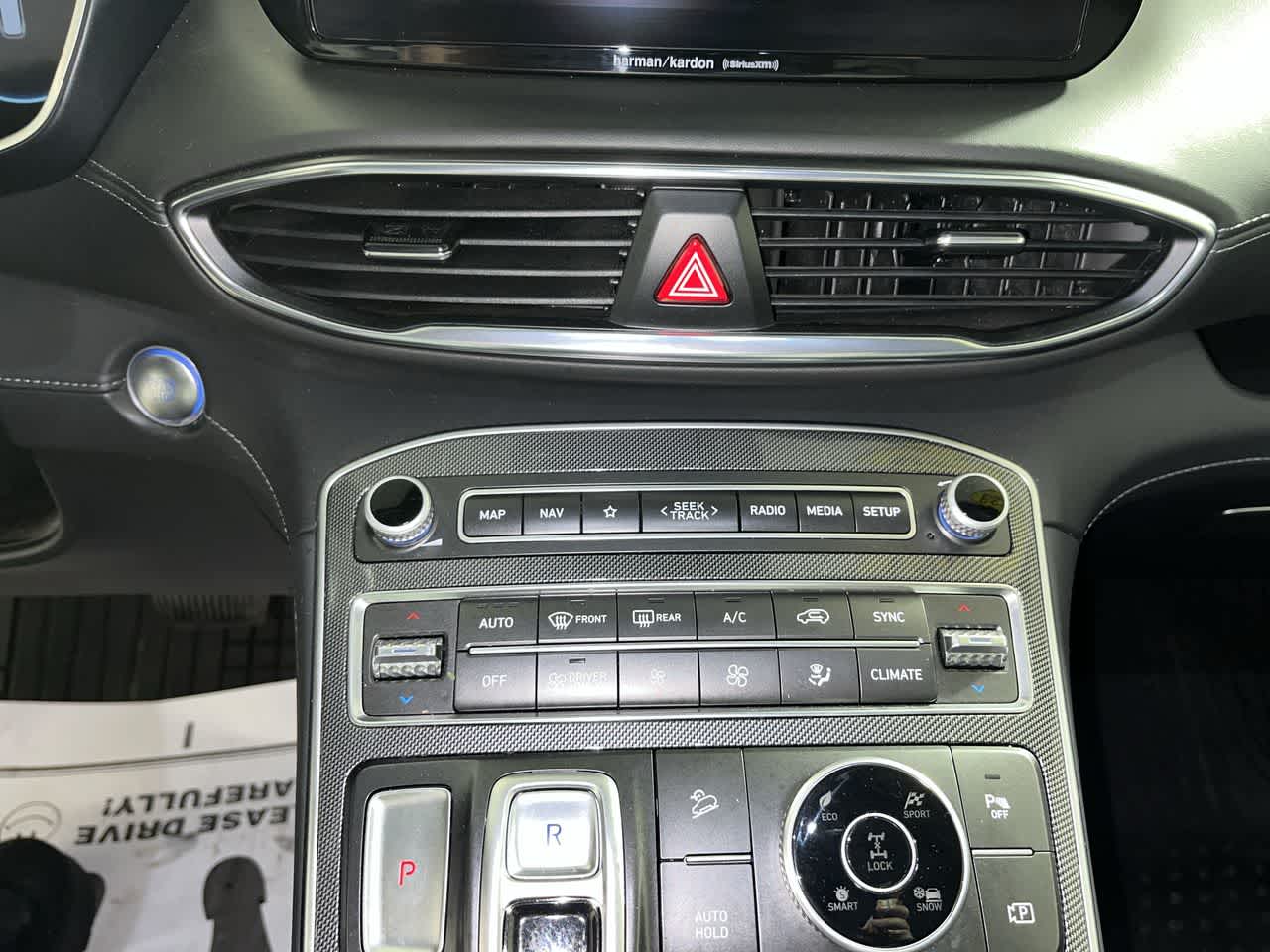 2023 Hyundai Santa Fe Hybrid SEL Premium