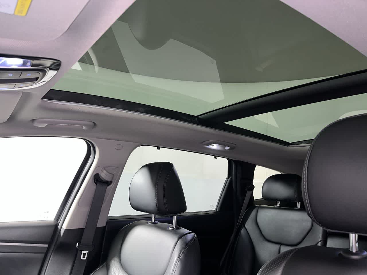 2023 Hyundai Santa Fe Hybrid SEL Premium