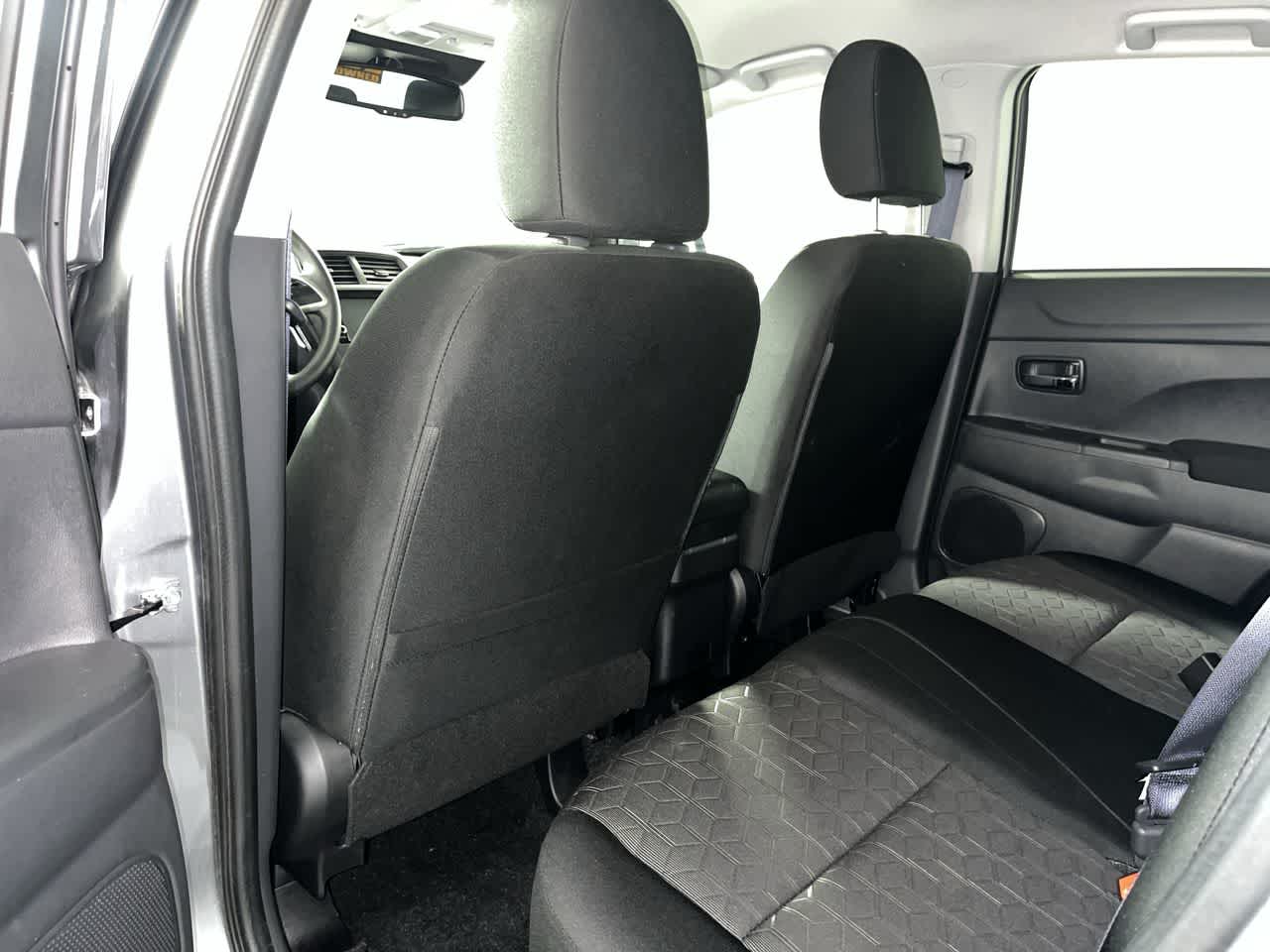 2025 Mitsubishi Outlander Sport ES