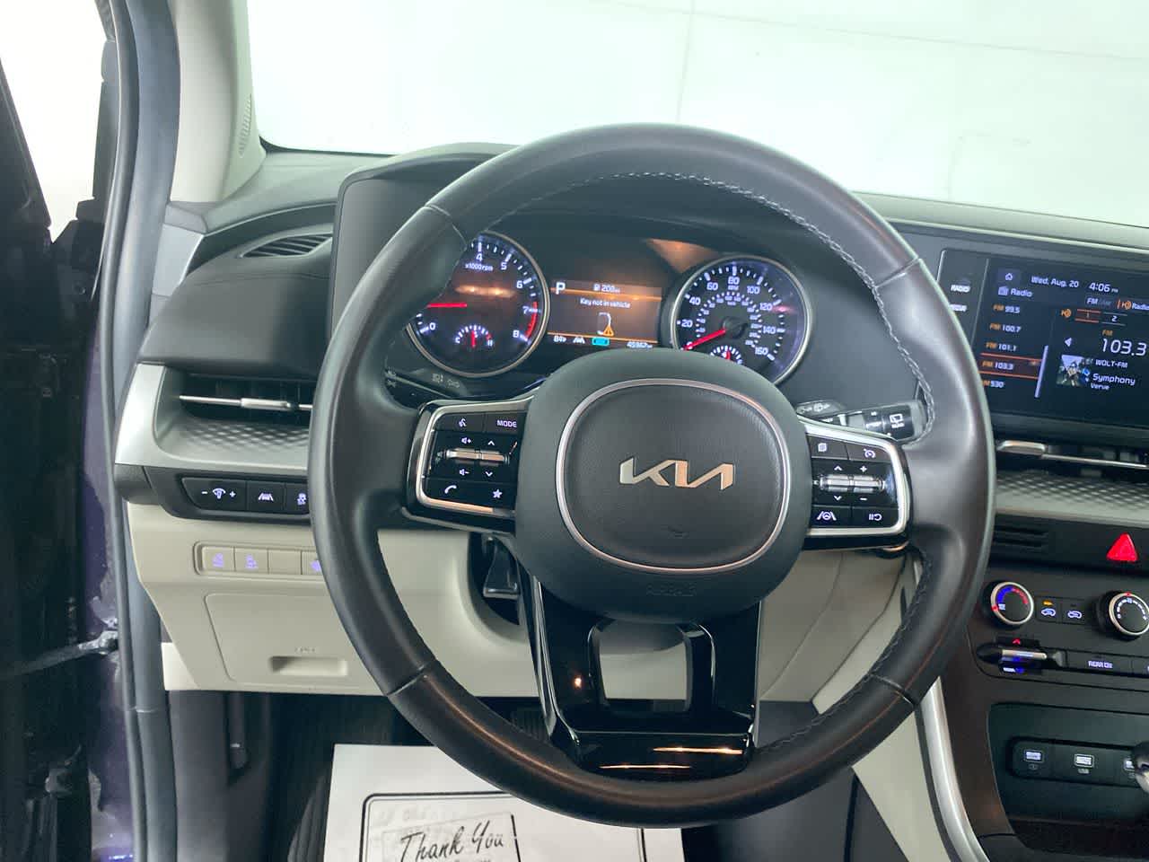 2024 Kia Carnival LX