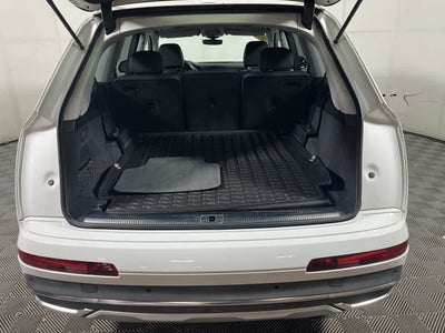 2023 Audi Q7 Premium