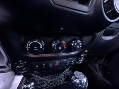 2012 Jeep Wrangler Unlimited Altitude