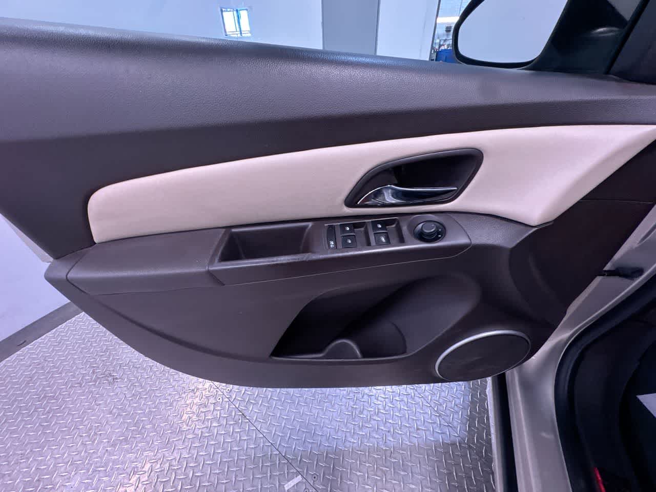 2012 Chevrolet Cruze LTZ