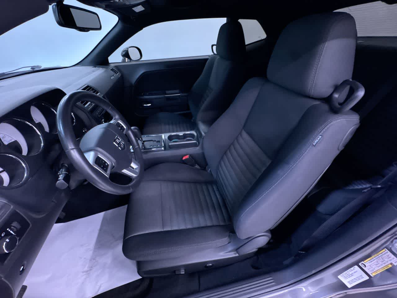 2014 Dodge Challenger SXT