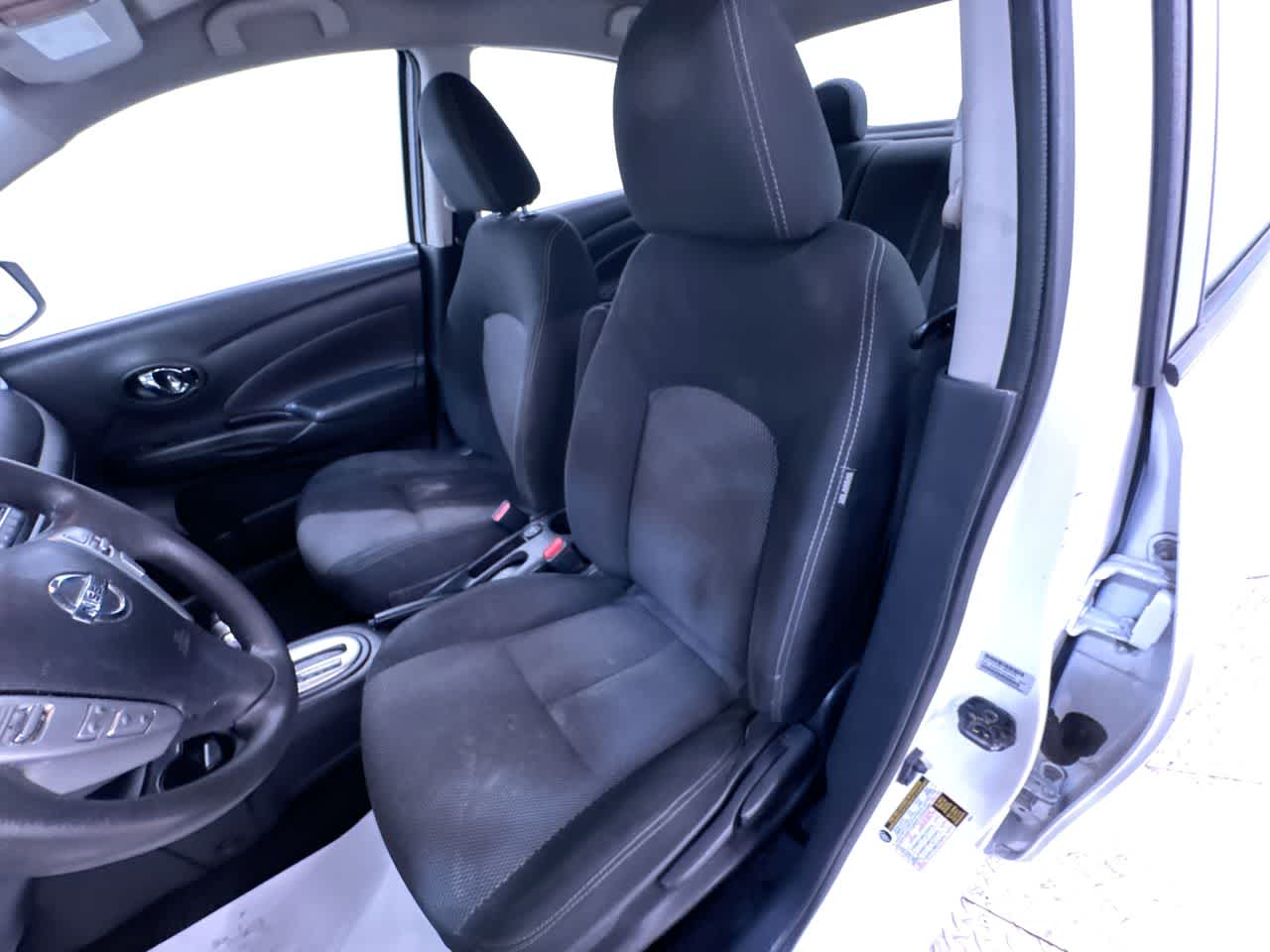 2018 Nissan Versa SV