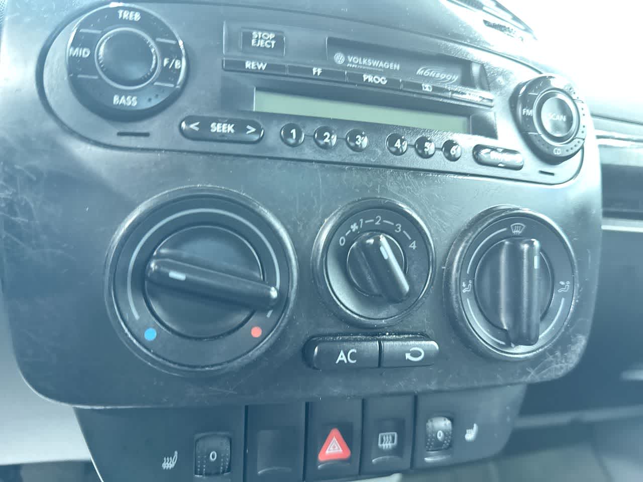 2003 Volkswagen New Beetle GLS