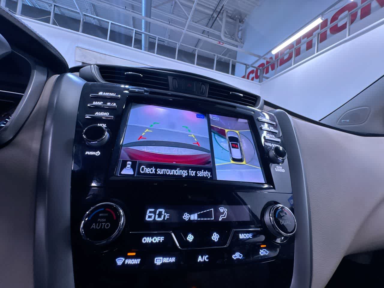 2023 Nissan Murano SL