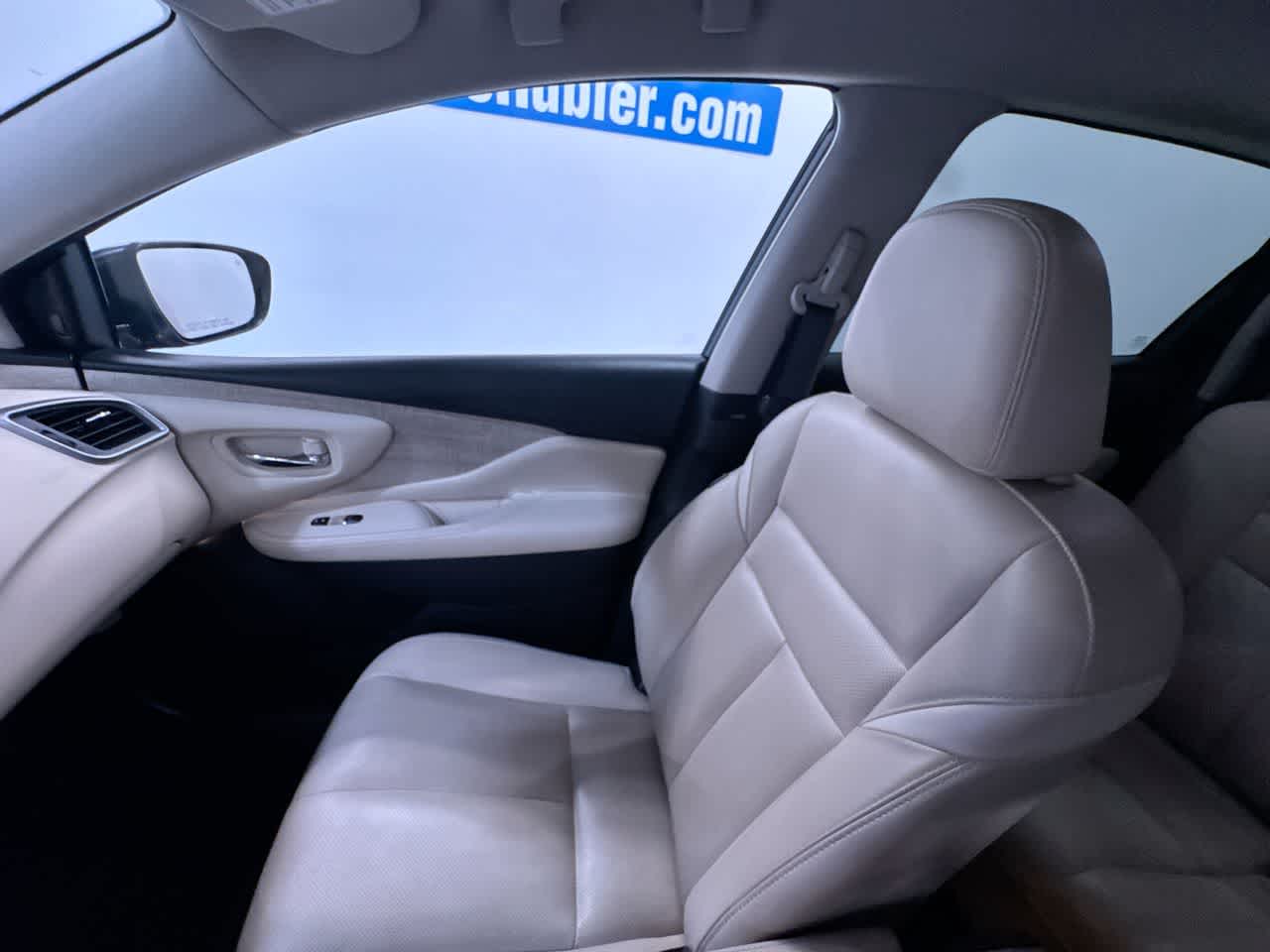 2023 Nissan Murano SL