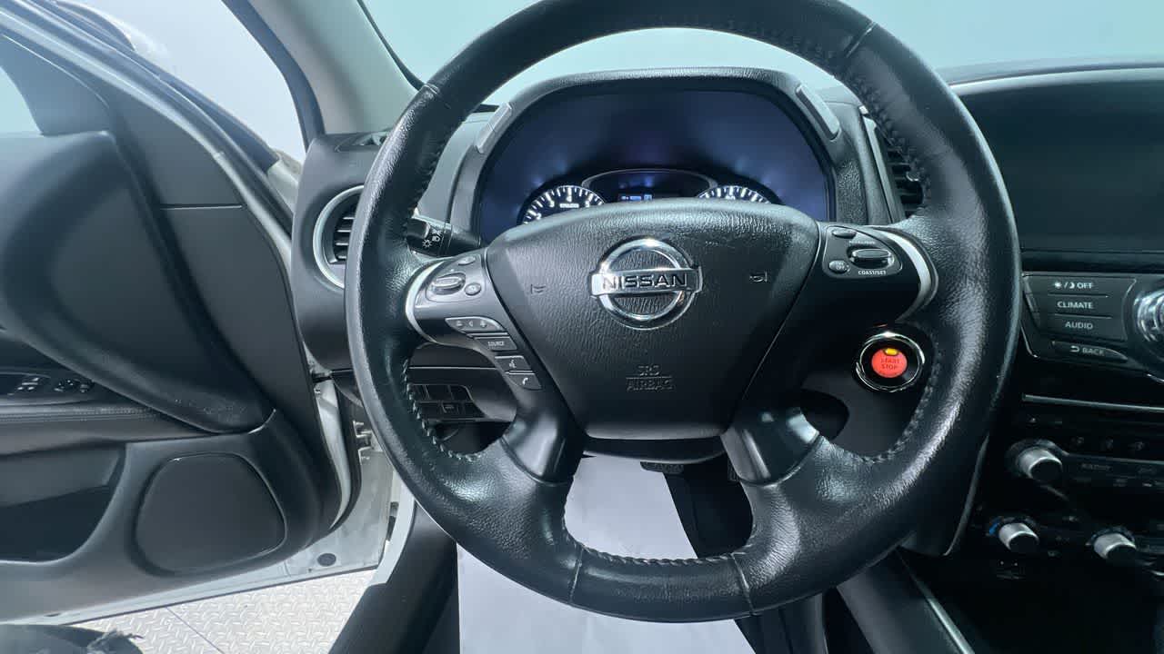 2018 Nissan Pathfinder SV