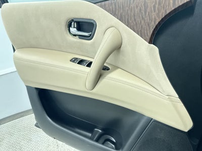 2017 Nissan Armada SV