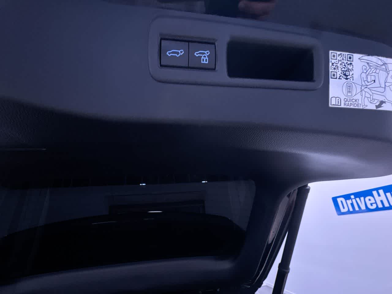 2022 Toyota Venza LE