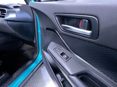 2018 Toyota C-HR XLE Premium