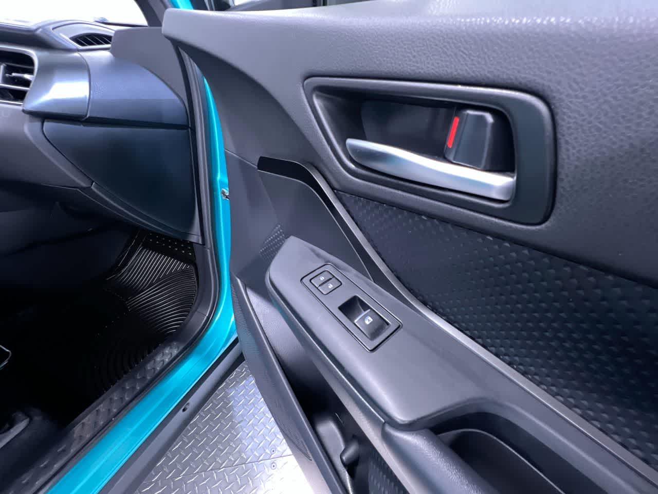 2018 Toyota C-HR XLE Premium