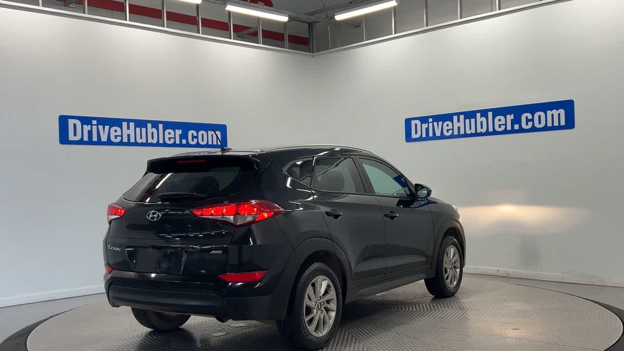 2016 Hyundai Tucson SE
