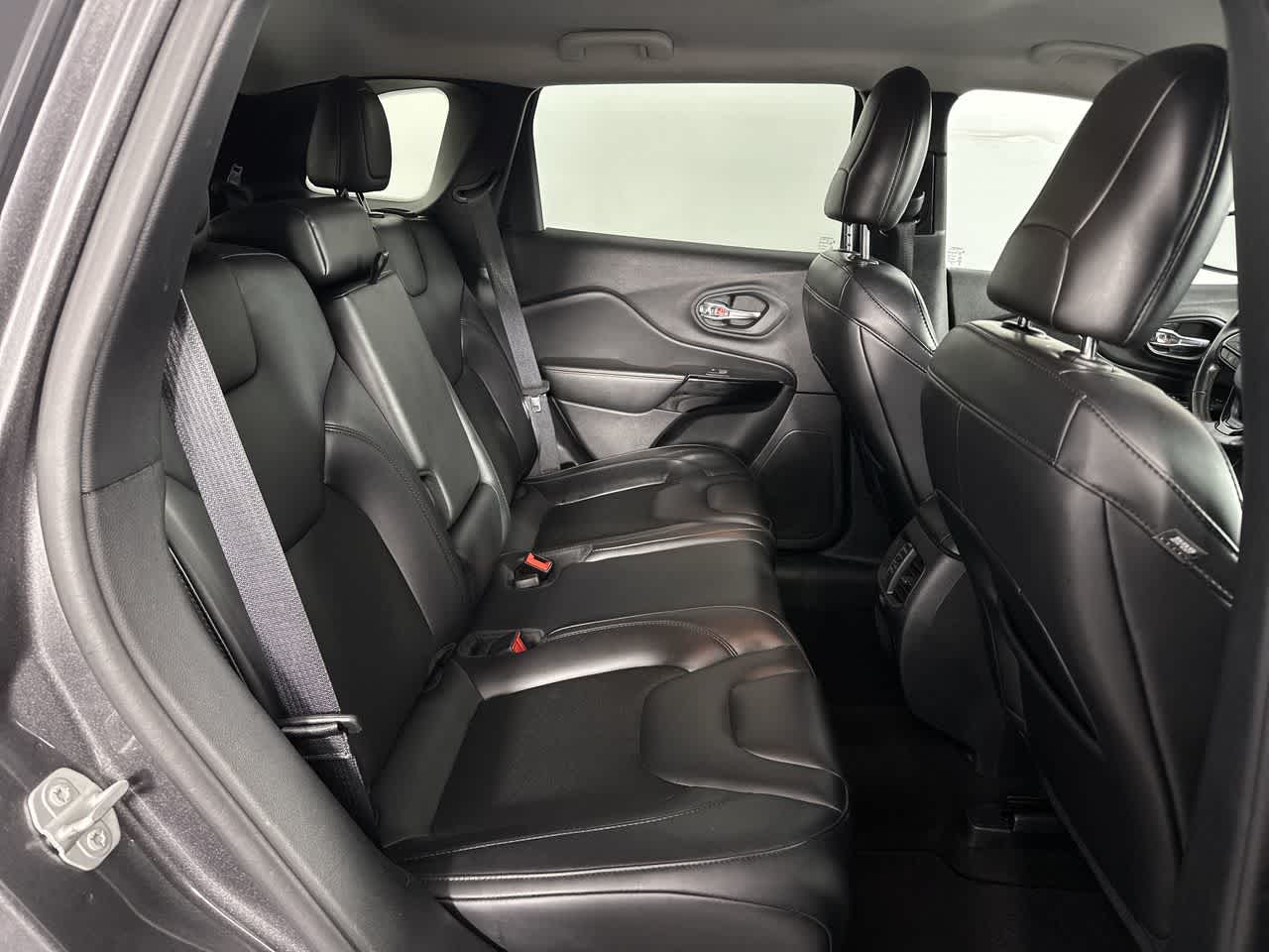 2021 Jeep Cherokee Altitude