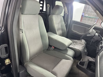 2005 Dodge Dakota ST