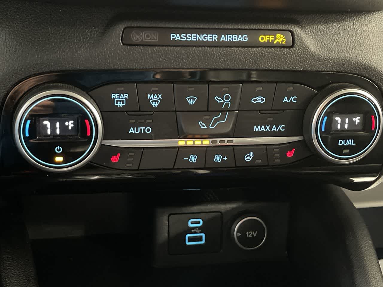 2021 Ford Escape Titanium