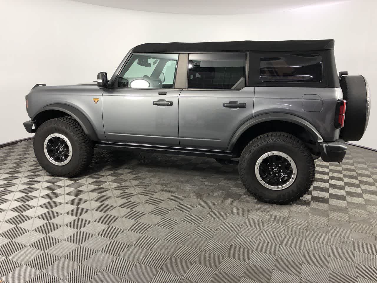 2021 Ford Bronco Badlands