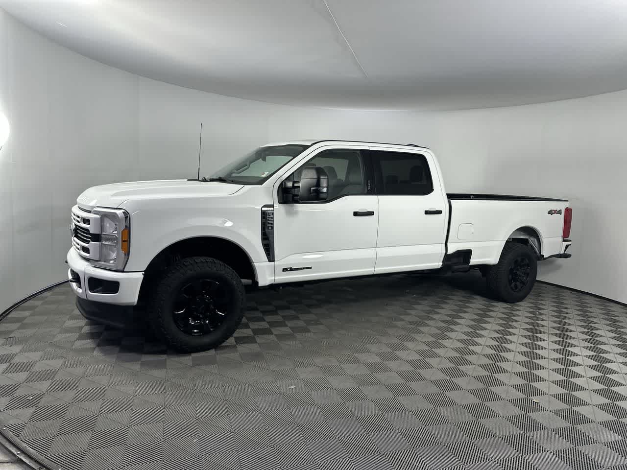 2023 Ford Super Duty F-250 Pickup XLT