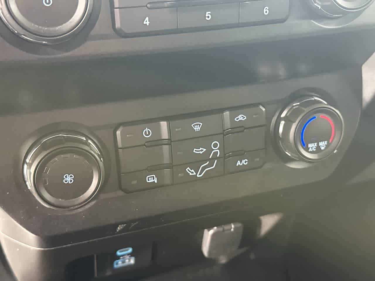 2022 Ford Super Duty F-250 SRW XLT